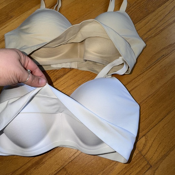 Truekind‎ Bra Womens Large White Beige Wireless Padded Seamless Lot Of 2 - Picture 6 of 6
